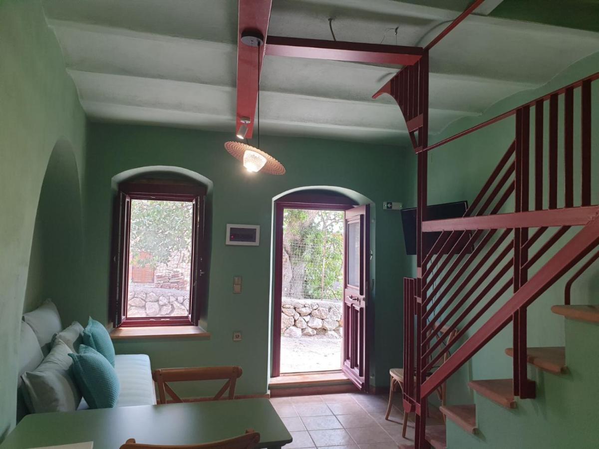Philoxenia Traditional Apartments Agios Georgios Sykousis Екстер'єр фото